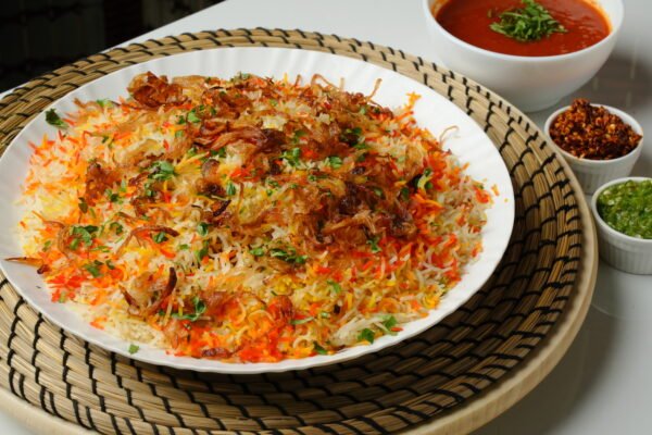 عيش سادة